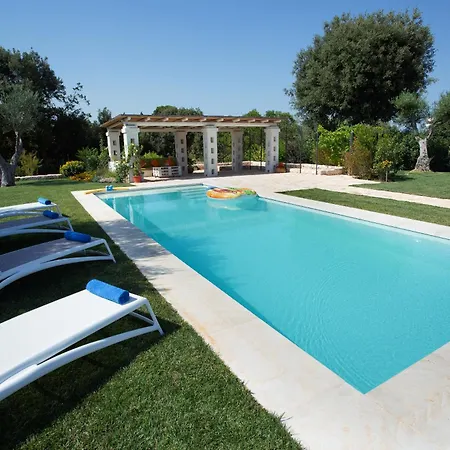 Trullo Divina Villa *